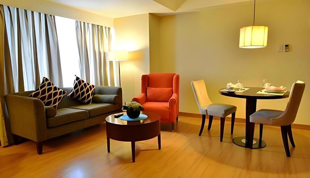 Lancaster Hotel Manila Mandaluyong Екстер'єр фото