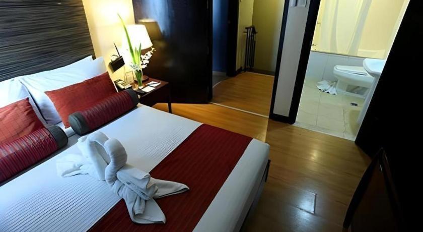 Lancaster Hotel Manila Mandaluyong Екстер'єр фото