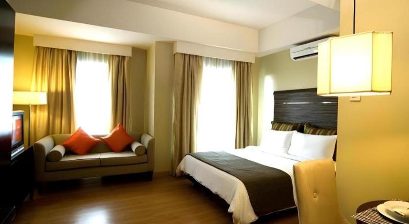 Lancaster Hotel Manila Mandaluyong Екстер'єр фото