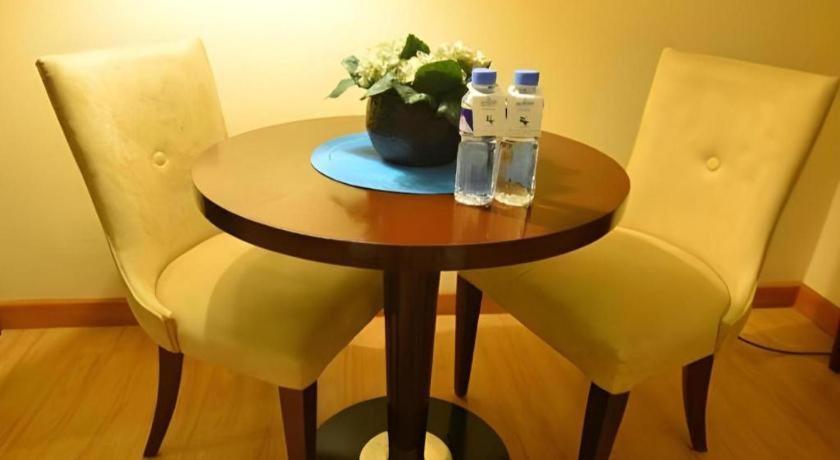 Lancaster Hotel Manila Mandaluyong Екстер'єр фото