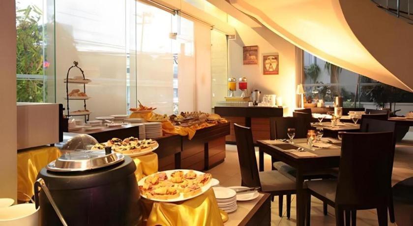 Lancaster Hotel Manila Mandaluyong Екстер'єр фото